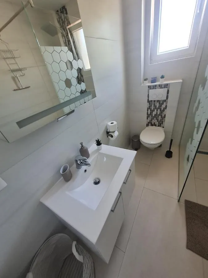 Holiday Apartment Marijana Kastela