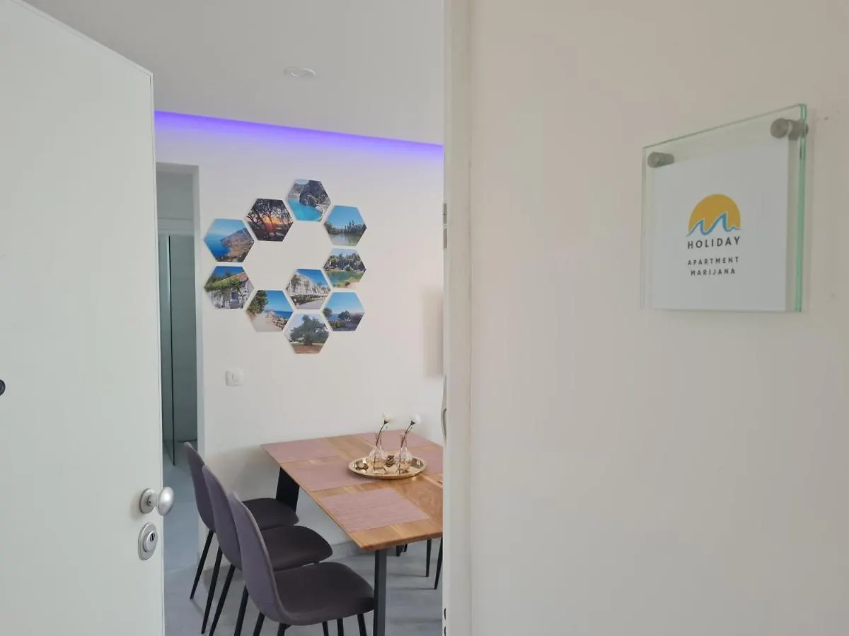 Holiday Apartment Marijana Kastela