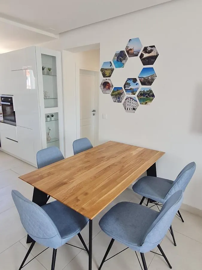 Holiday Apartment Marijana Kastela